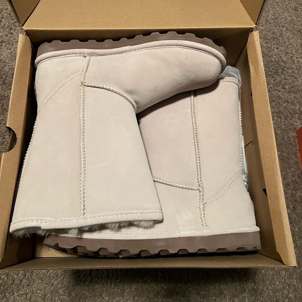 Bear paw boots